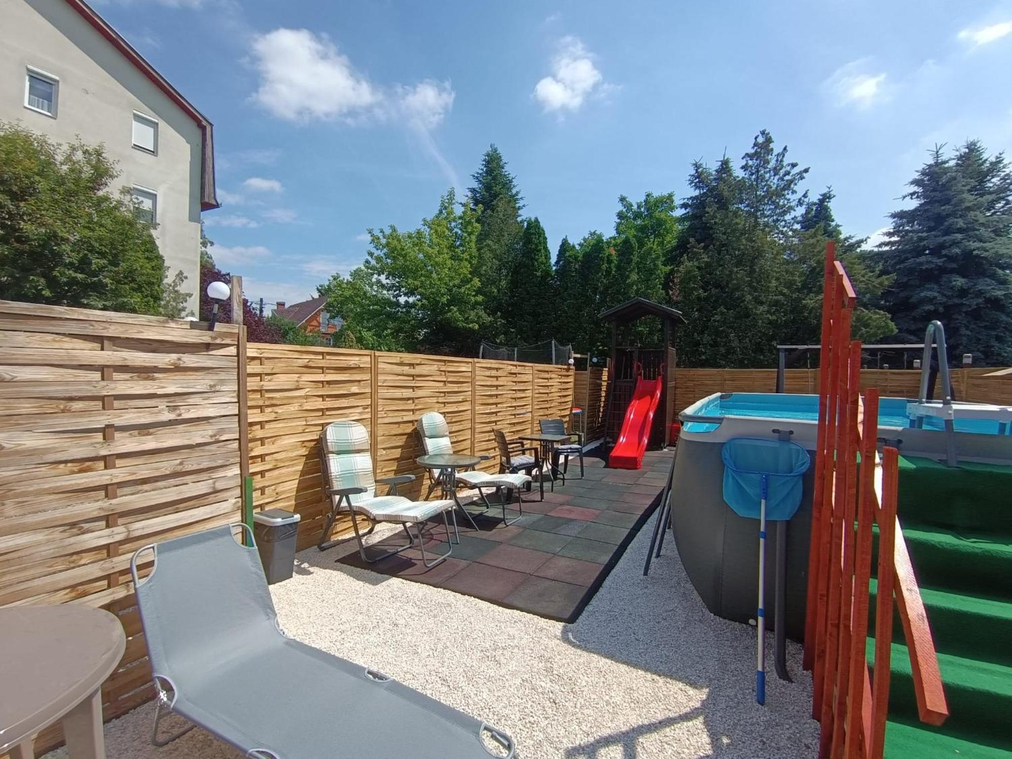 Borostyan Panzio Bed & Breakfast Debrecen Exterior photo