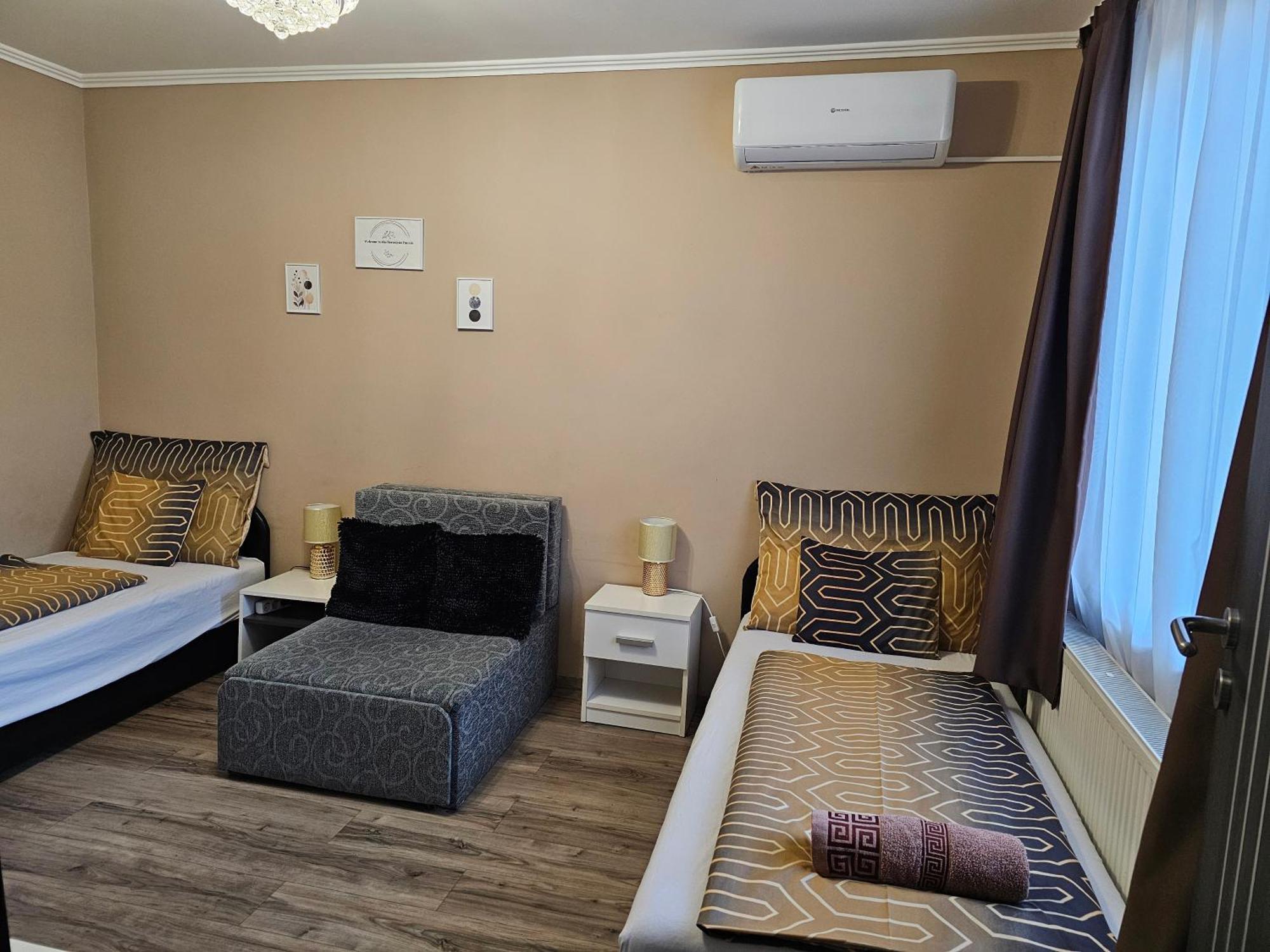 Borostyan Panzio Bed & Breakfast Debrecen Exterior photo
